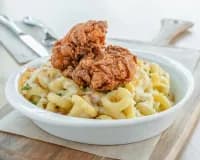 Fried Chicken Mac & Cheese