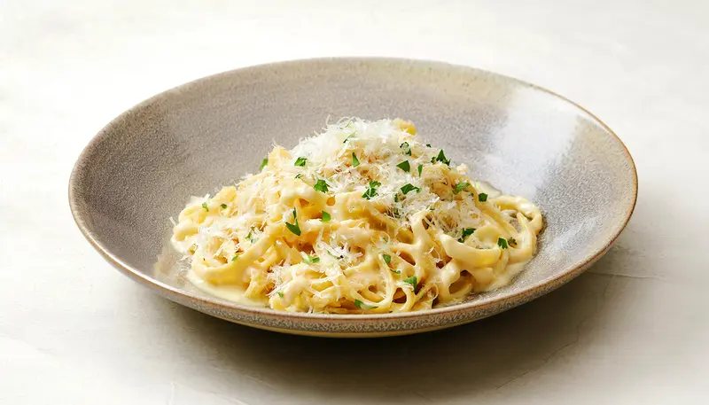 Fettuccine Alfredo