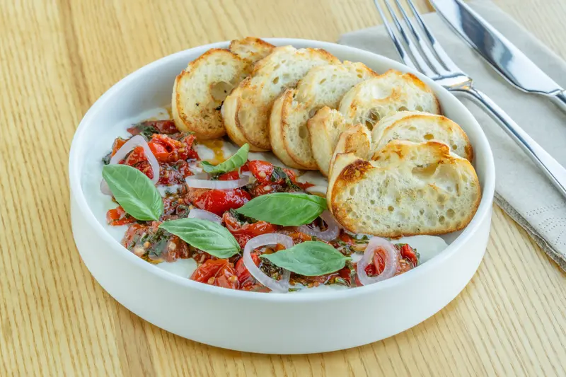 Stracciatella Bruschetta