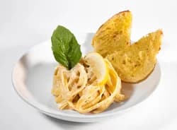 Fettuccine Alfredo