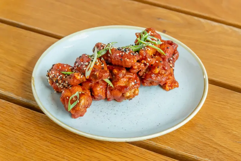 korean hot chicken wings
