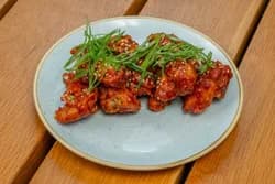 Crispy Chicken Wings - Spicy Korean