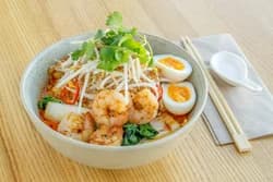 Malaysian Prawn Curry Laksa
